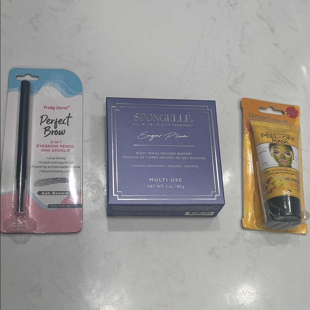 Eyebrow Pencil, Body Wash Sponge, and Peel-Off Mask Set